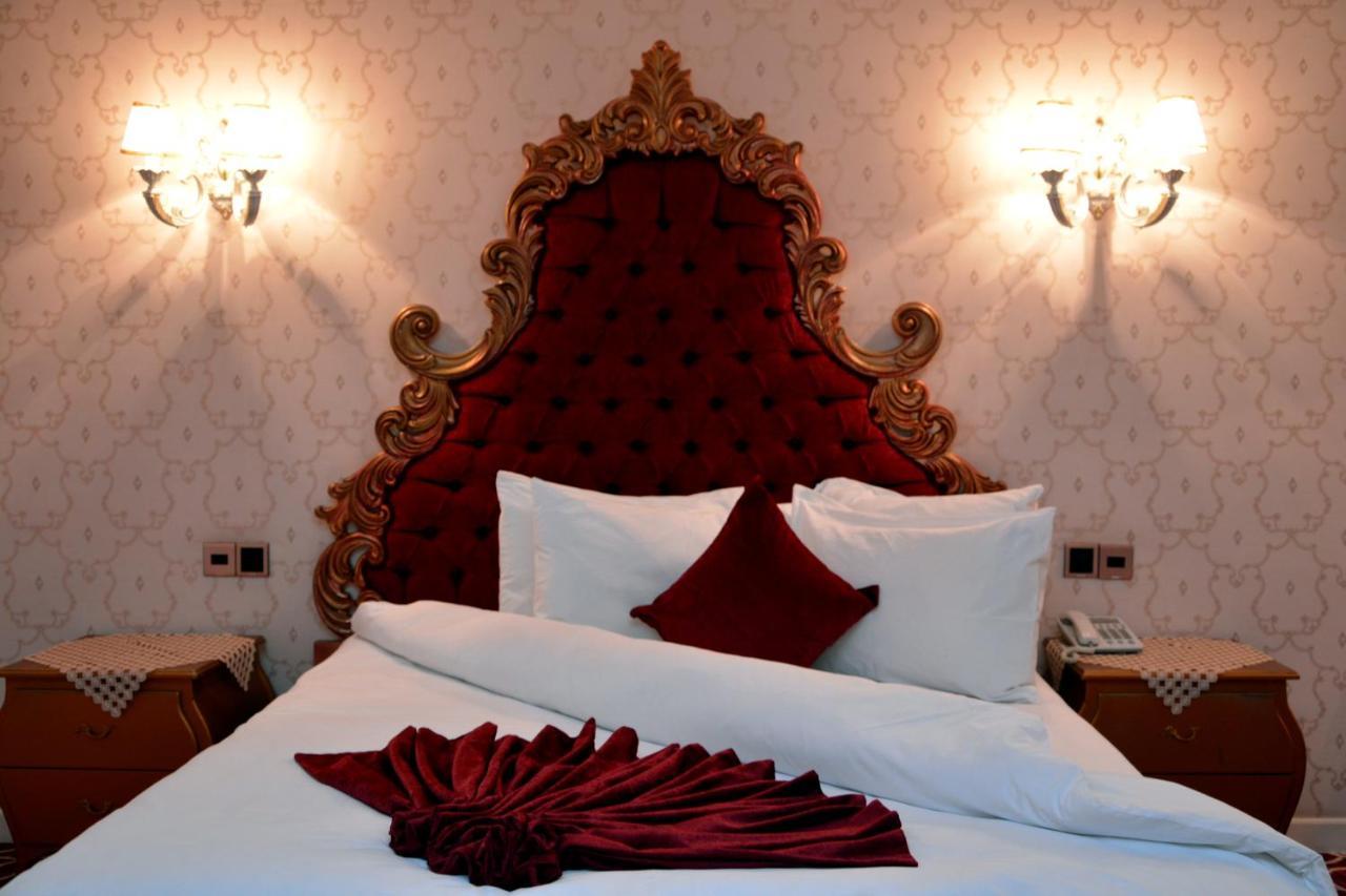 Deluxe Hotel Gandża Zewnętrze zdjęcie