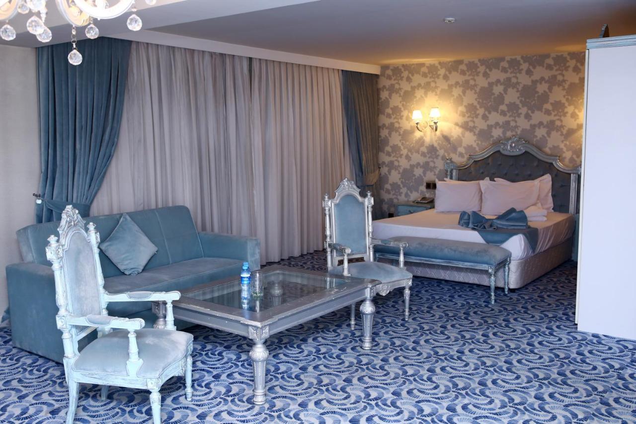 Deluxe Hotel Gandża Zewnętrze zdjęcie