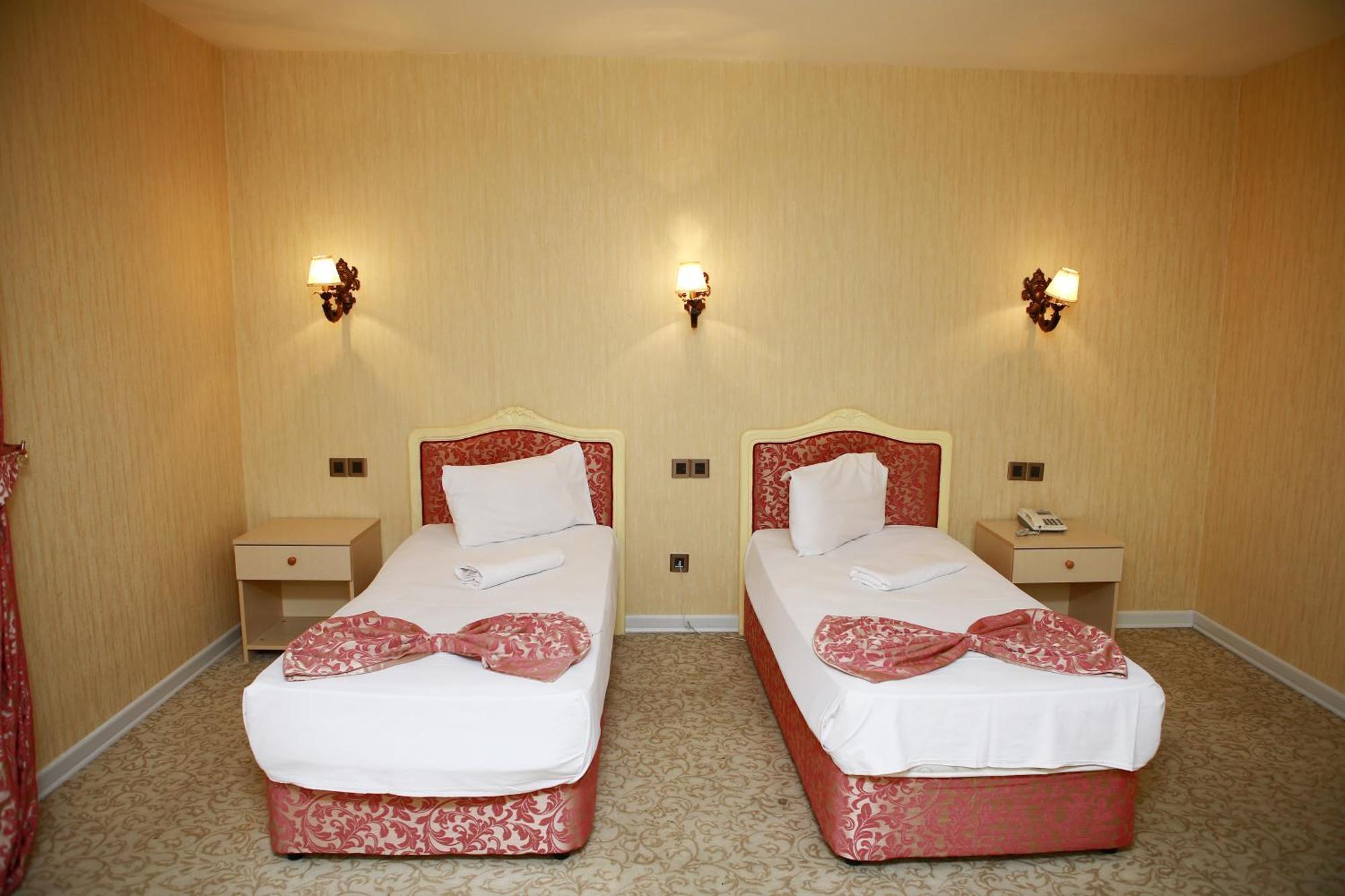 Deluxe Hotel Gandża Zewnętrze zdjęcie
