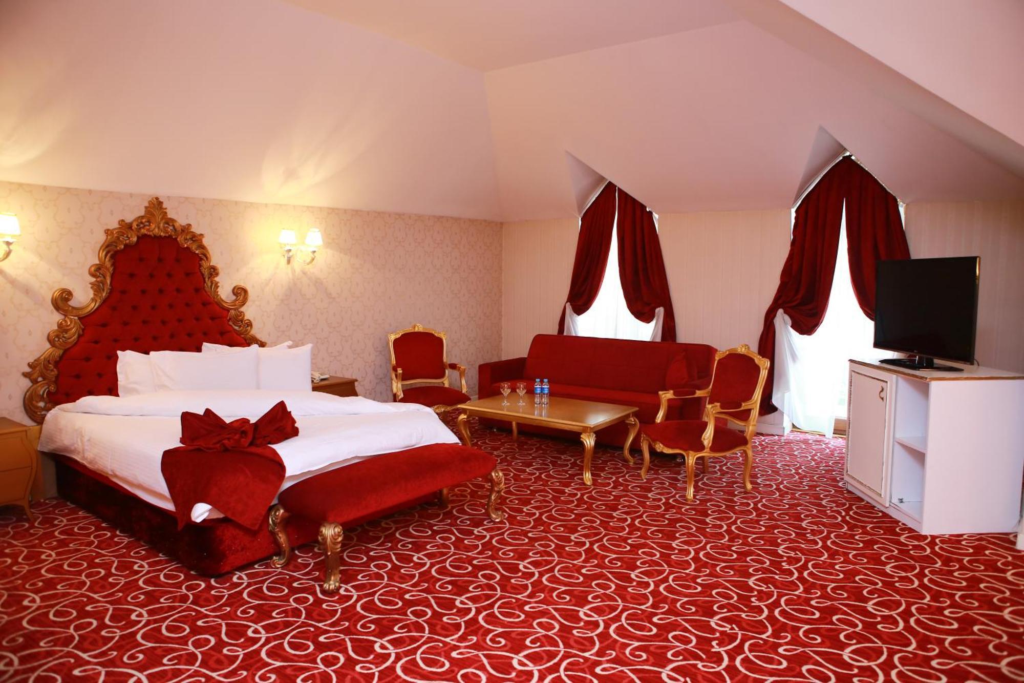 Deluxe Hotel Gandża Zewnętrze zdjęcie